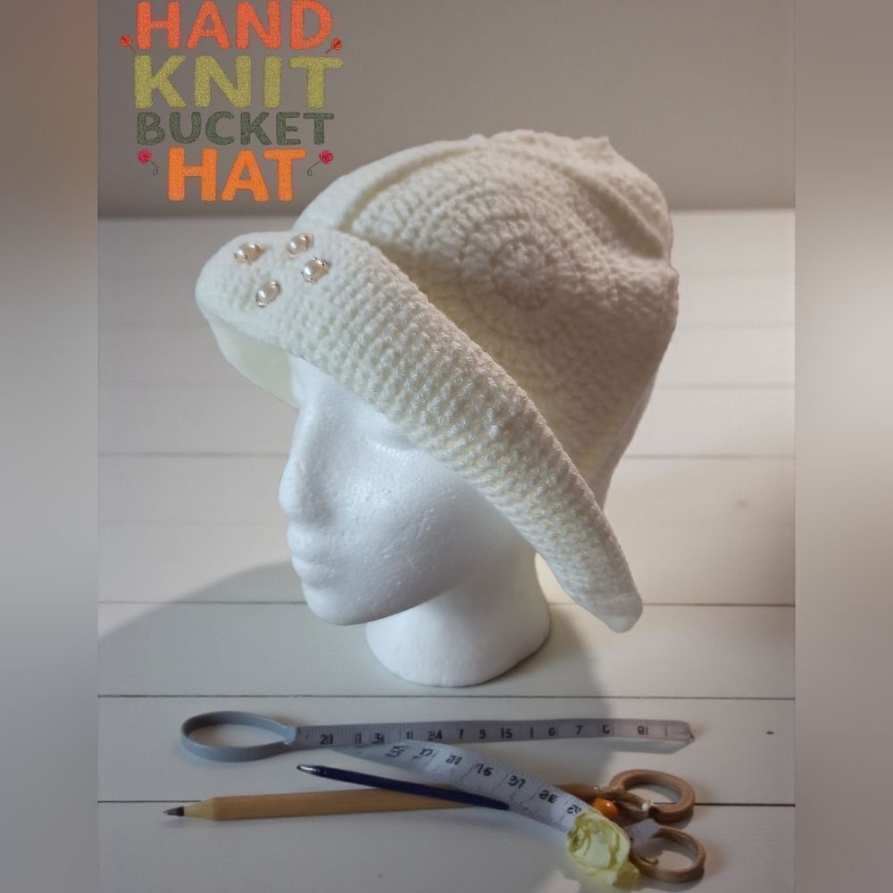 Knit Bucket Hat Cream New